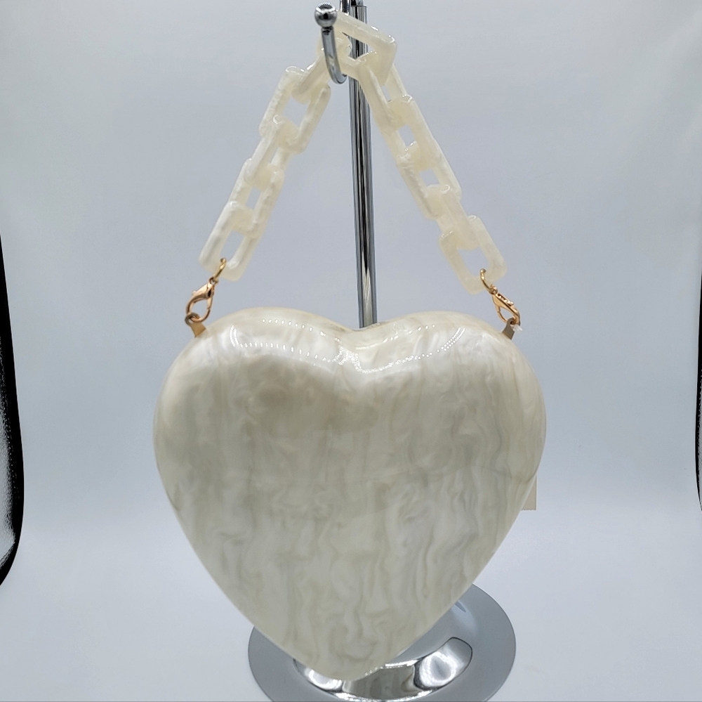 White Acrylic Heart Handbag NEW #2918